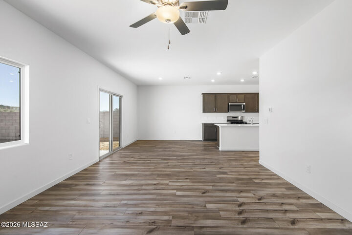 Property Photo: 22051 E Beacon Point Drive AZ 85145