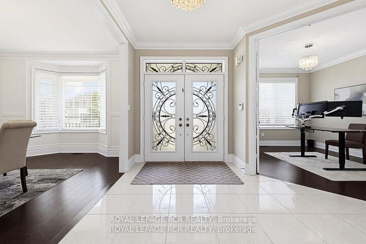 Property Photo:  19 Skelton Street  ON L9W 6W9 