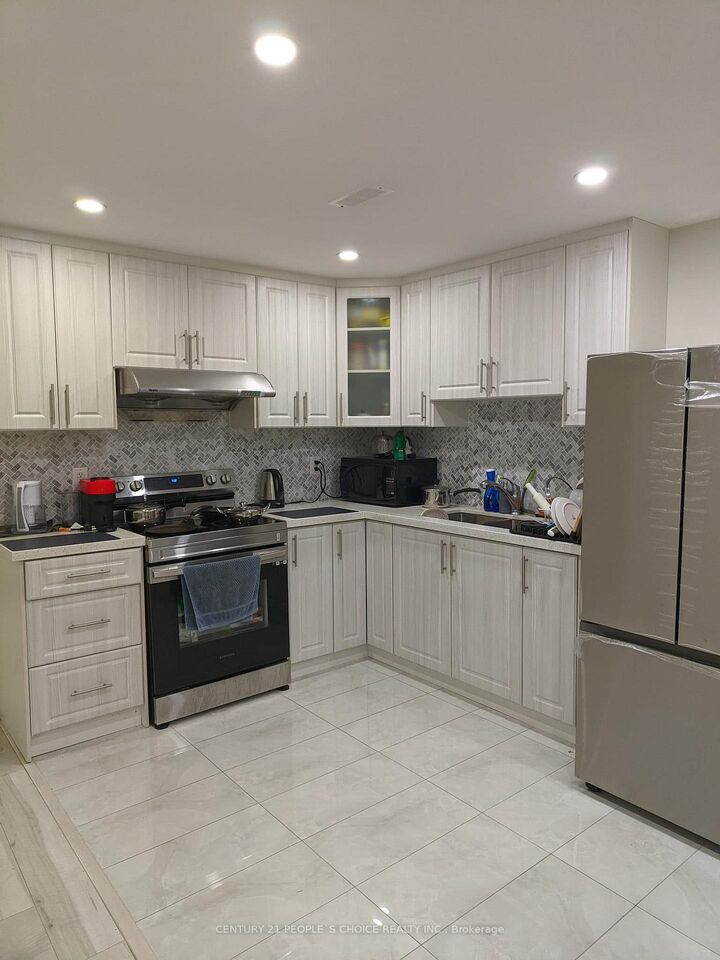 Property Photo:  40 Fordham Road Bsmnt  ON L6Y 6K2 