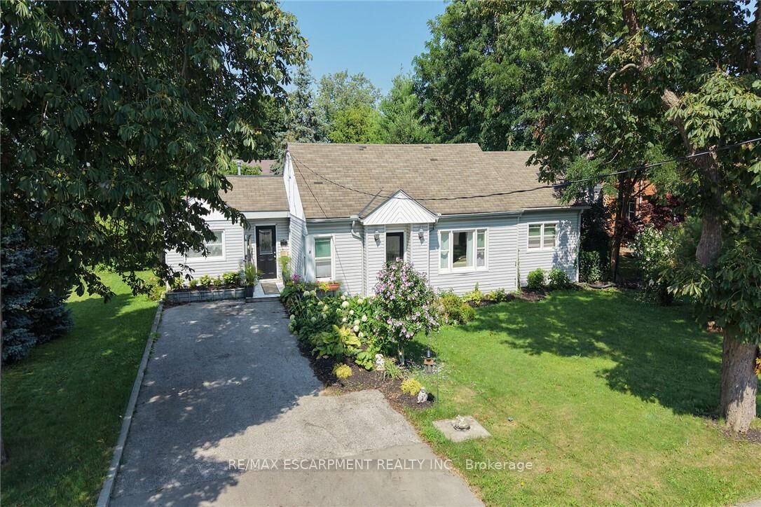 Property Photo: 8 Victoria Street ON N0A 1H0