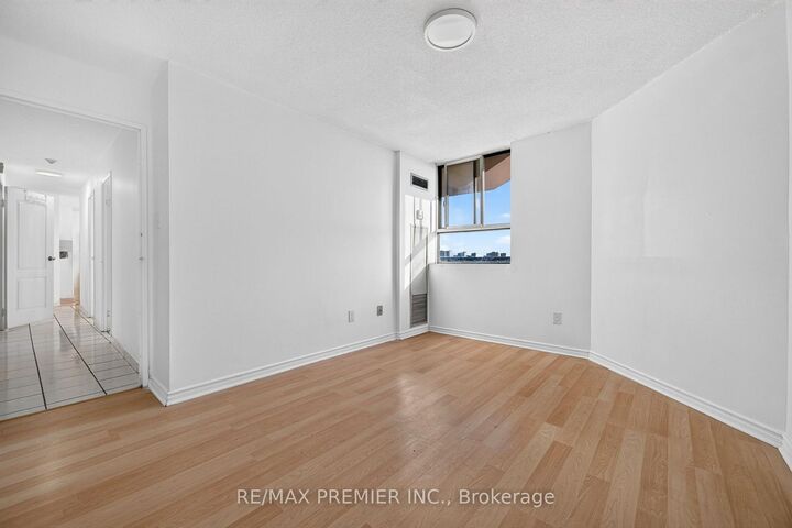Property Photo:  234 Albion Road 1205  ON M9W 6A5 