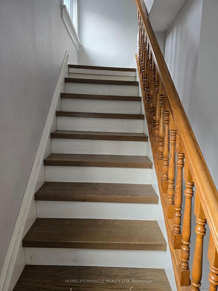 Property Photo:  83 Liberty Street N  ON L1C 2L8 