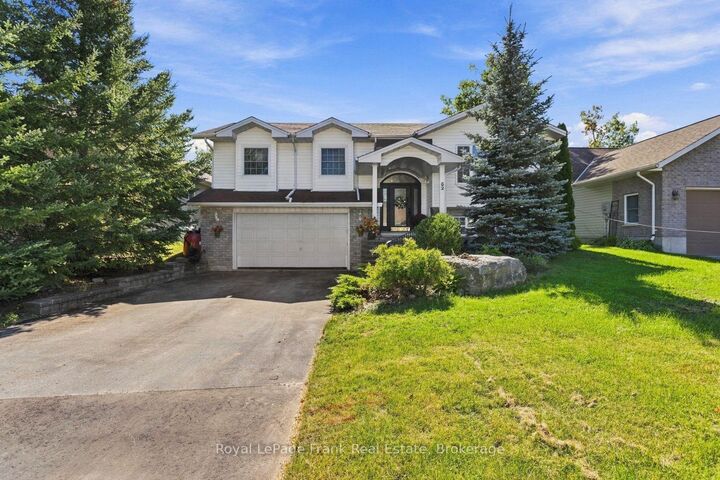 Property Photo:  62 Cedartree Lane  ON K0M 1A0 