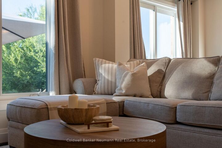 Property Photo:  46 Darling Crescent  ON N1L 1P8 