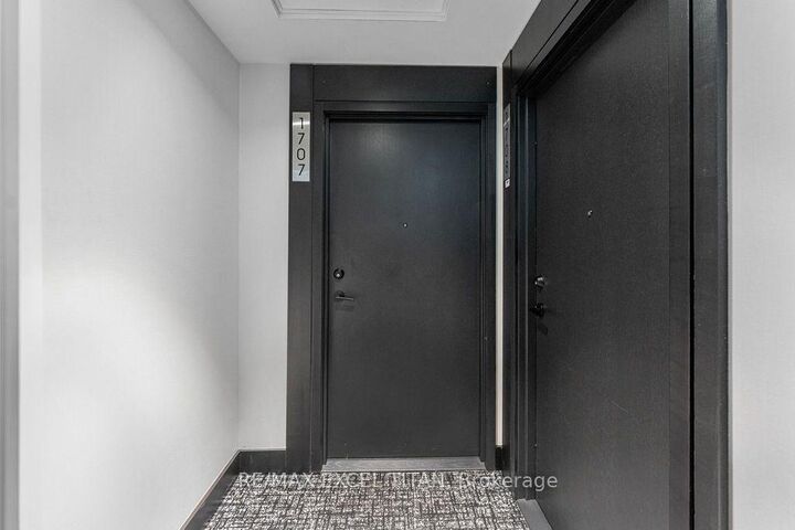 Property Photo:  1480 Bayly Street 1707  ON L1W 0C2 