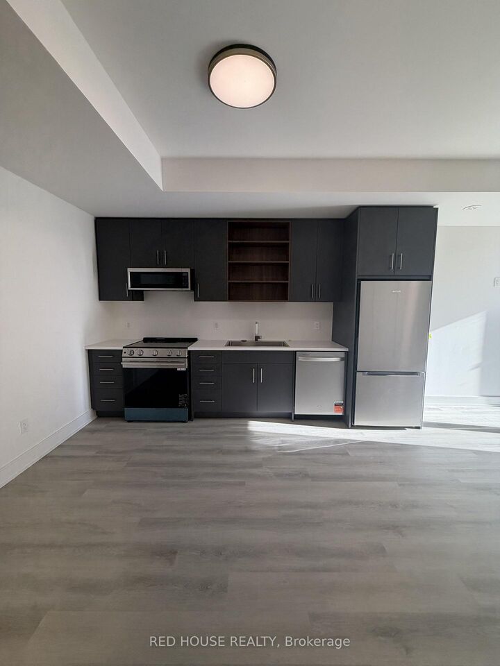 Property Photo:  238 Ellis Avenue  ON L2P 0H2 