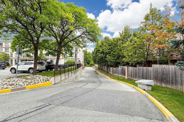 Property Photo:  8351 McLaughlin Road S 334  ON L6Y 4H8 