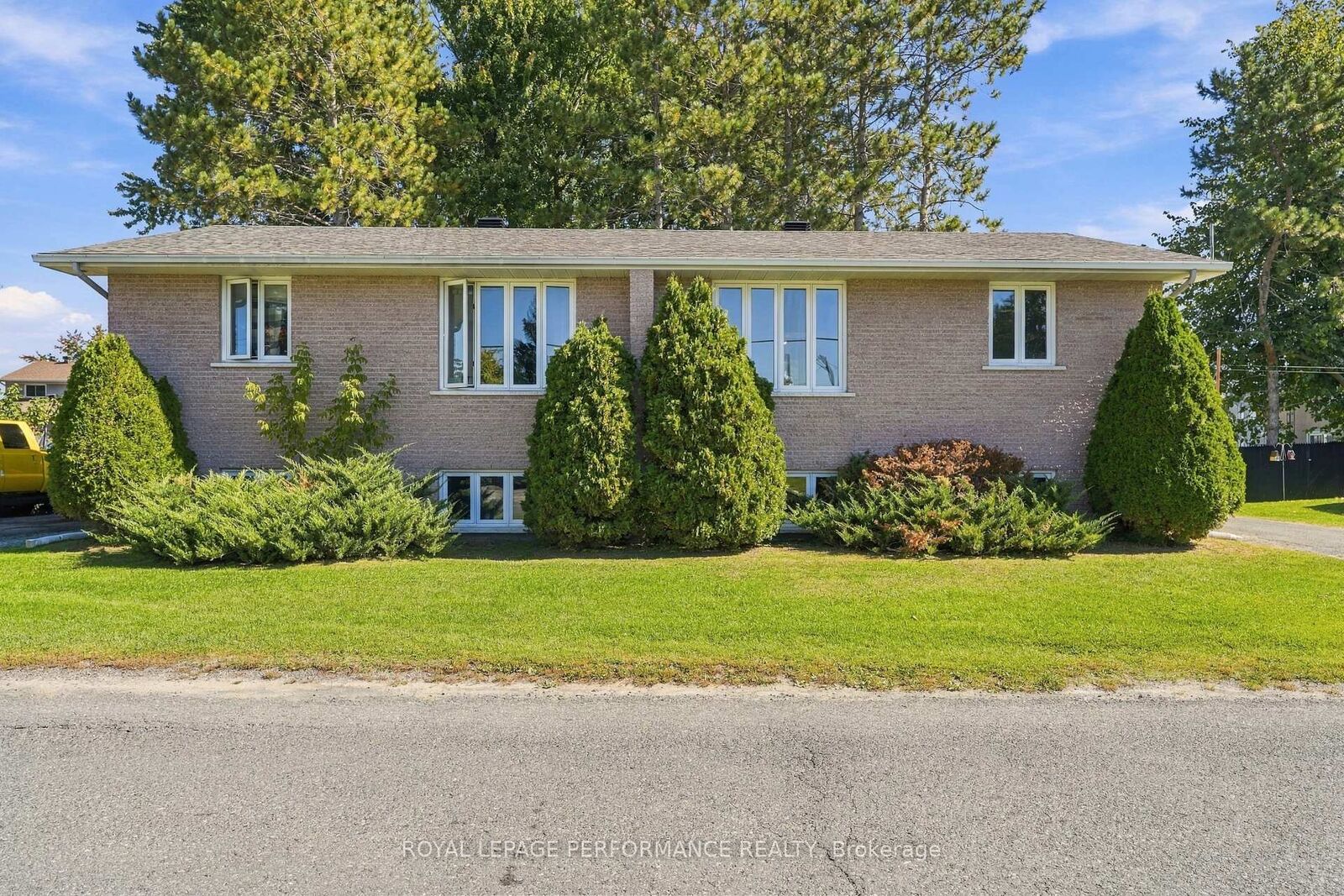 Property Photo:  589-591 Bolt Road  ON K0B 1A0 