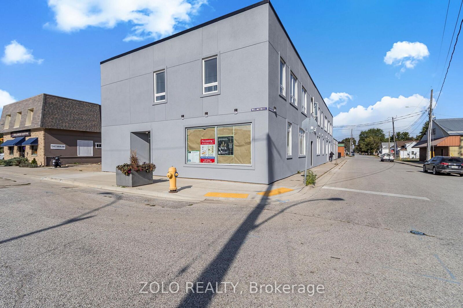 Property Photo: 206 Wellington Street Unit # 5 ON N8A 2X9