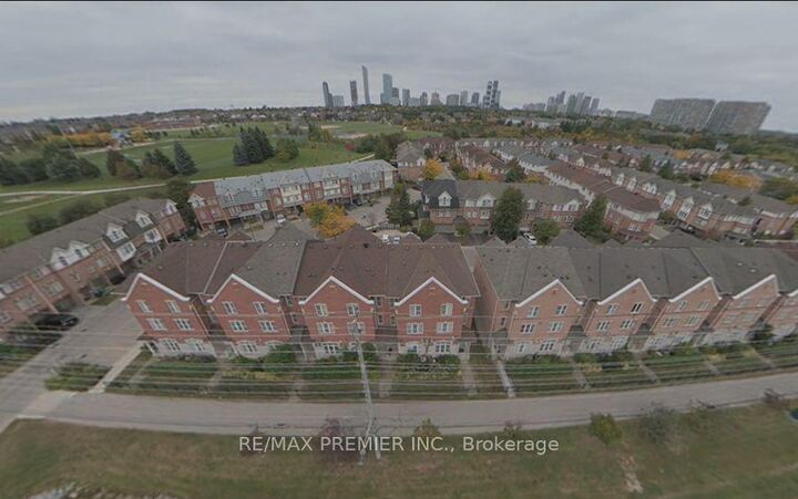 Property Photo:  3030 Breakwater Court 44  ON L5B 4N8 
