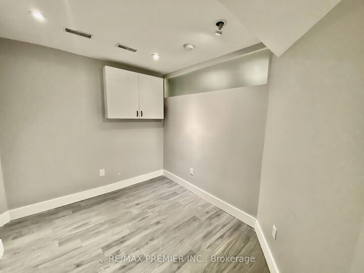 Property Photo:  50 Pape Avenue 1  ON M4M 2V6 