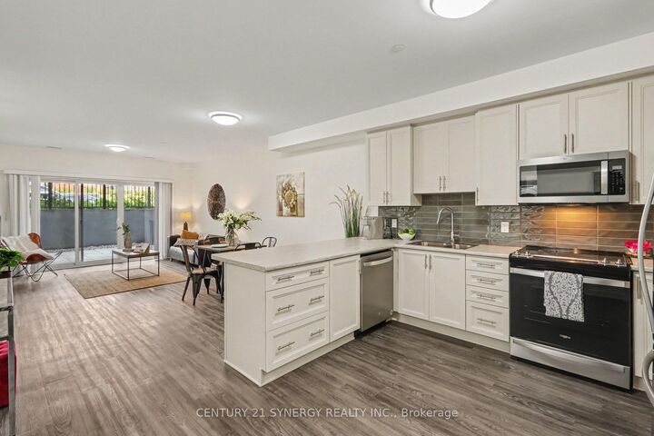 Property Photo:  40 McGill Street S 1F  ON K7A 0C5 