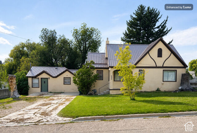 Property Photo:  131 N 1st St E  ID 83276 