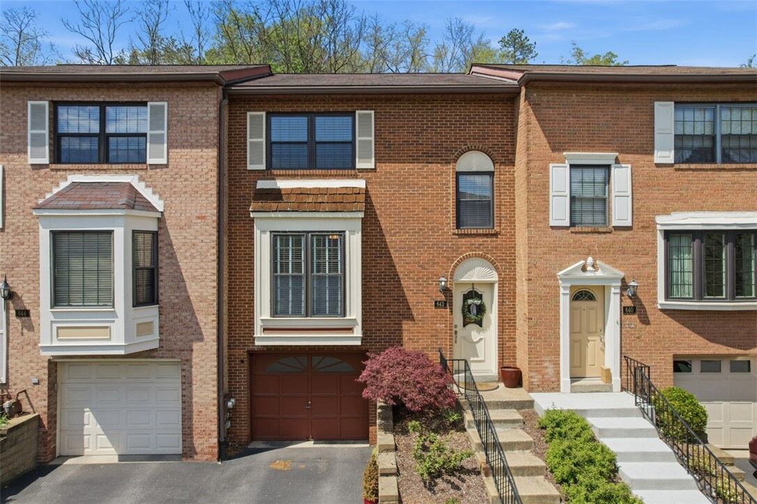 Property Photo:  642 Woodcrest Dr  PA 15205 
