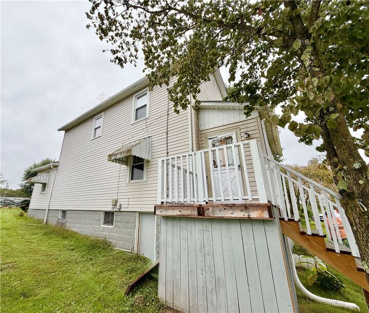 Property Photo: 243 Third Ave PA 15325