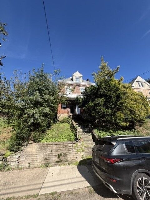 Property Photo:  4817 Monongahela Street  PA 15207 