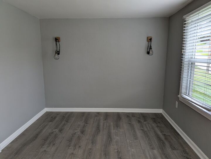 Property Photo:  314 James St  PA 15137 