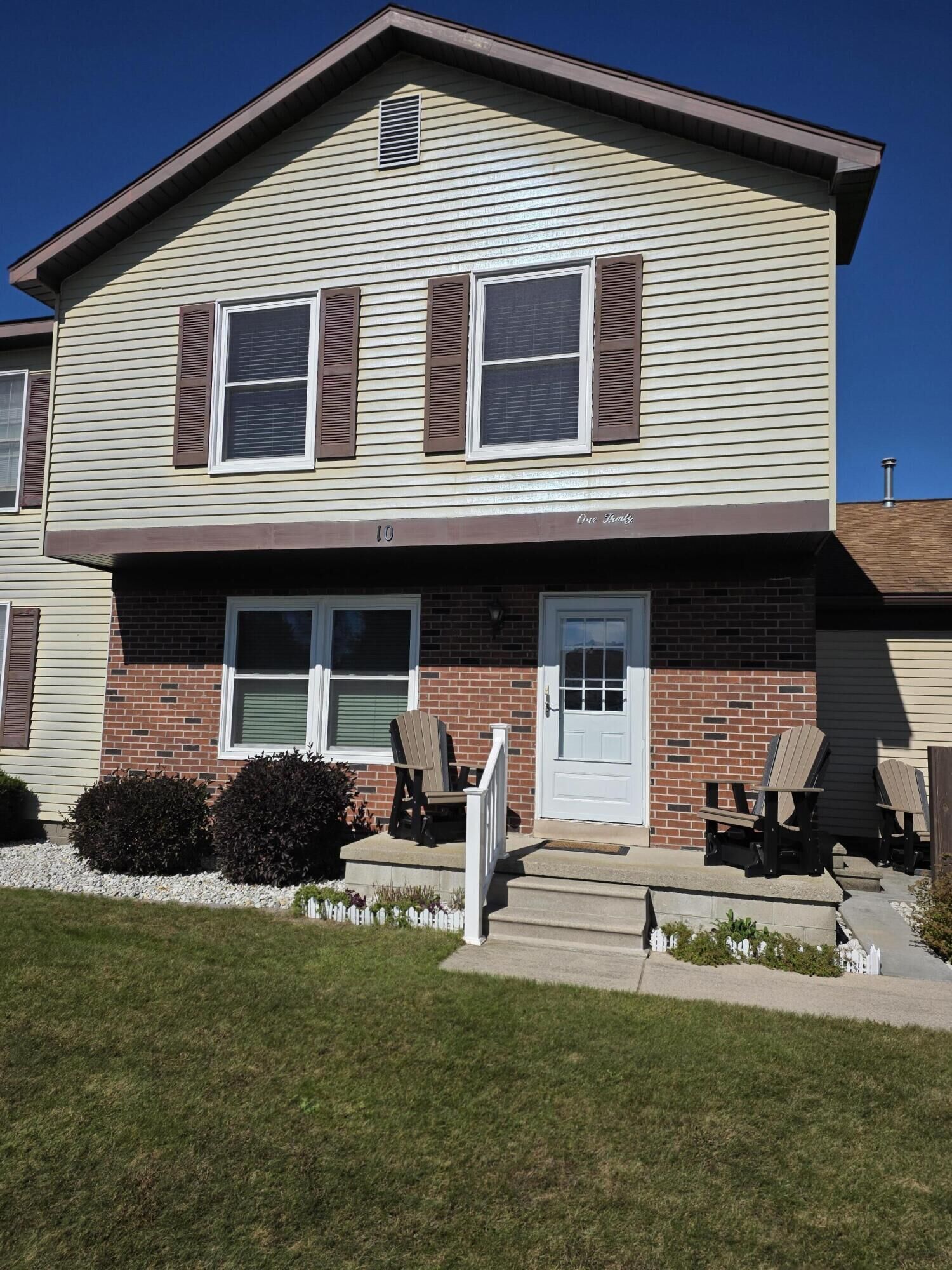 Property Photo:  130 Canterbury Lane  MI 49707 