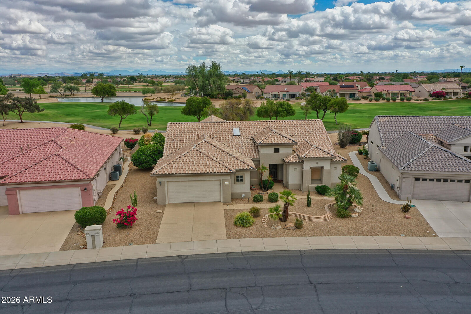 Property Photo:  18415 N Laguna Azul Drive  AZ 85374 