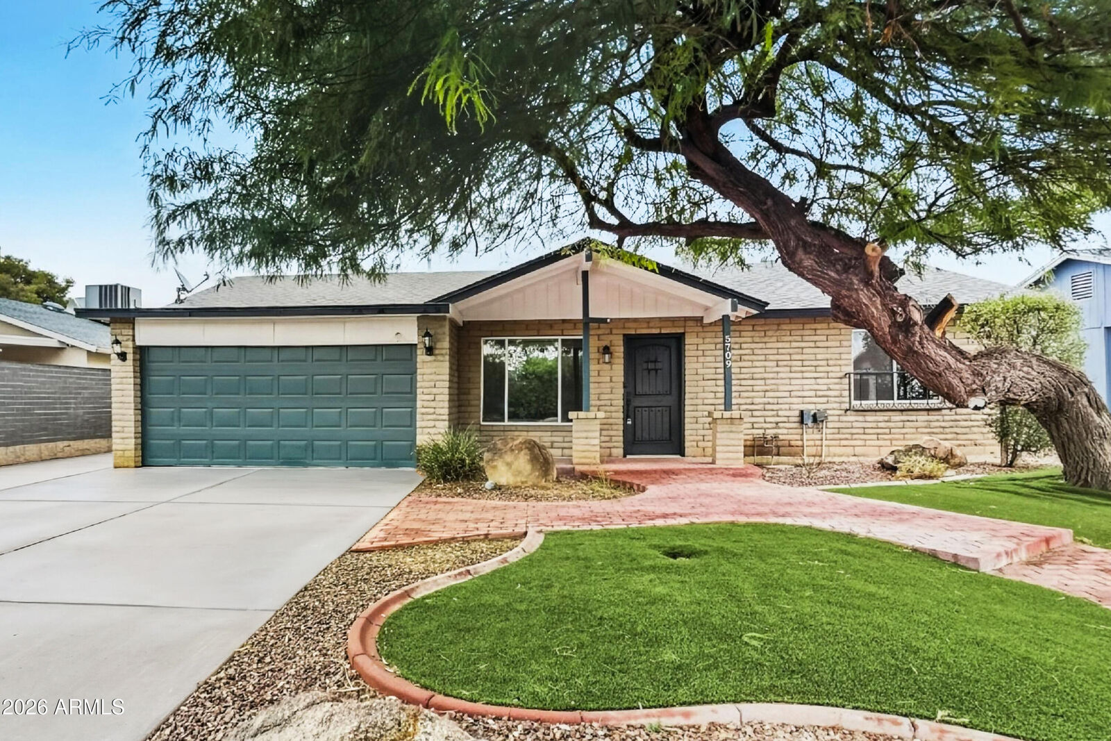 Property Photo:  5709 S Palm Drive  AZ 85283 