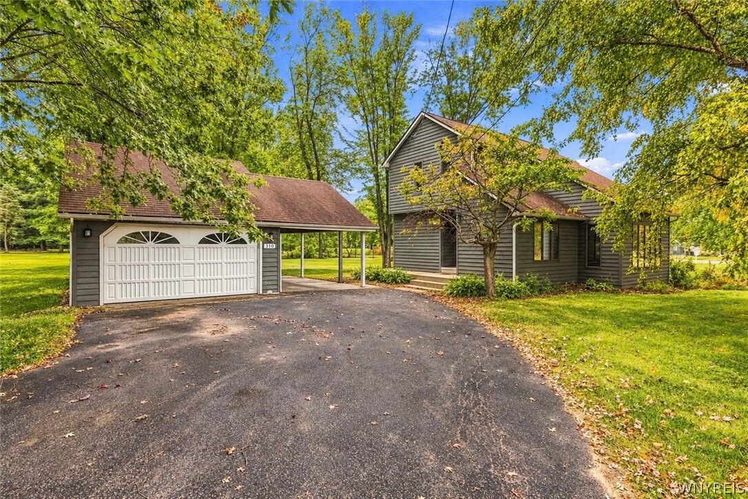Property Photo:  310 Ontario Street  NY 14172 