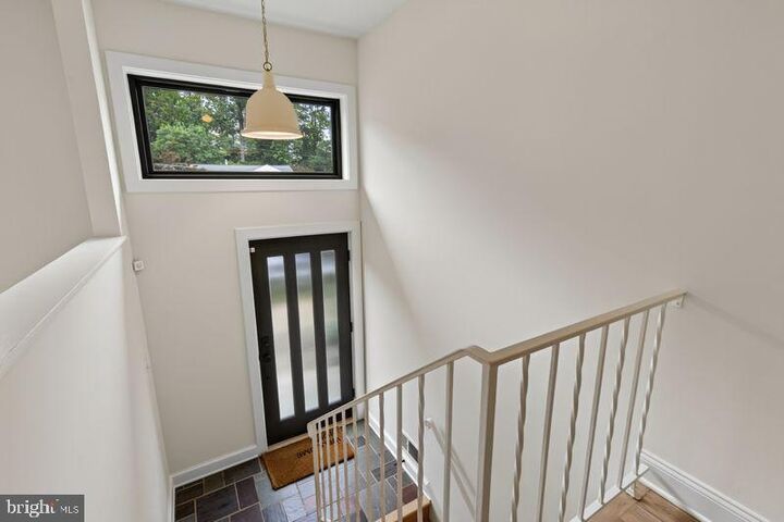 Property Photo:  963 N Rochester Street  VA 22205 
