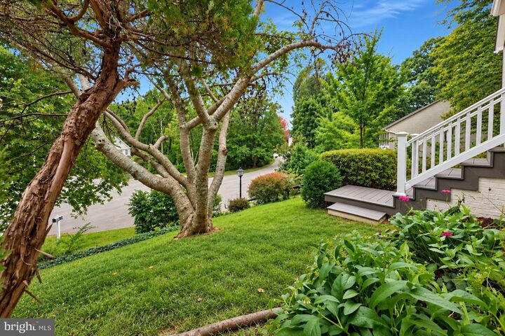 Property Photo: 19 Matio Cv Cove VA 22554