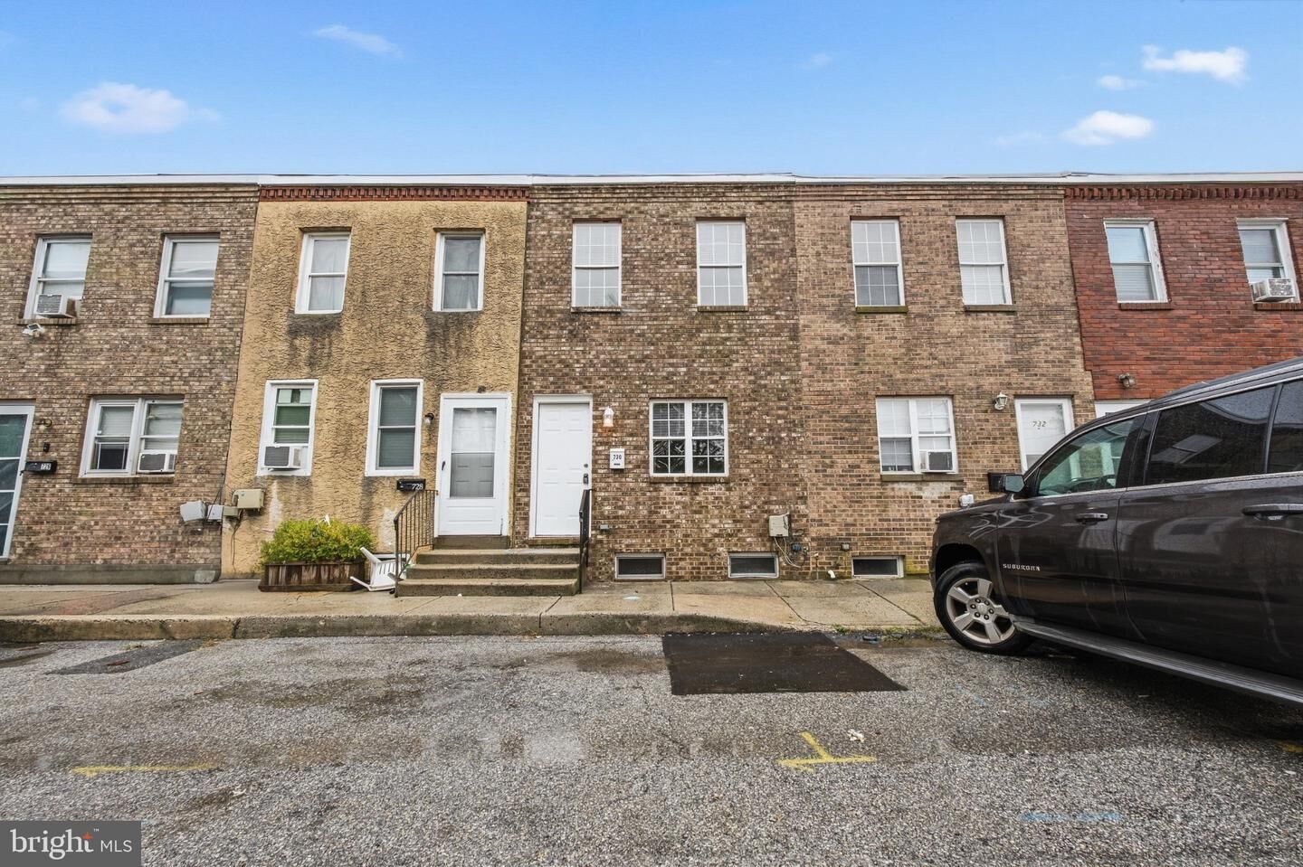 Property Photo:  730 Clark Street  DE 19720 