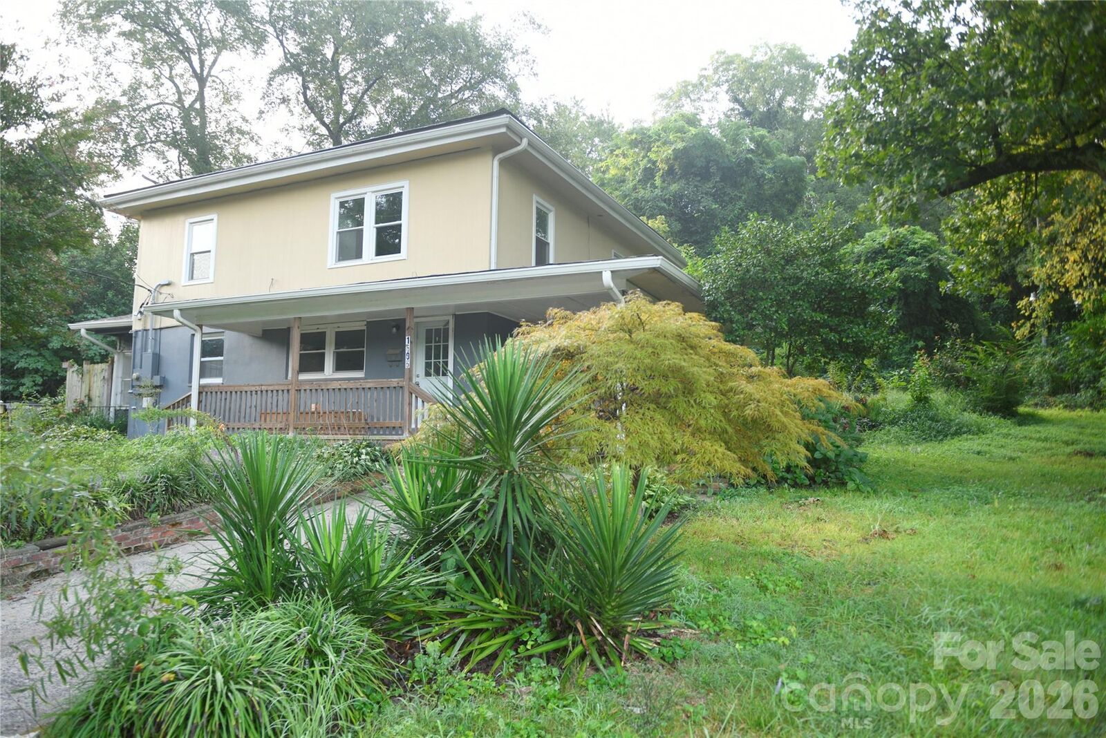 Property Photo:  1605 W 4th Avenue  NC 28052 