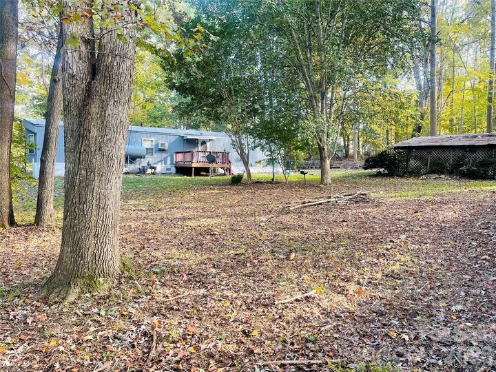 Property Photo: 124 Arbor Drive 116 NC 28677