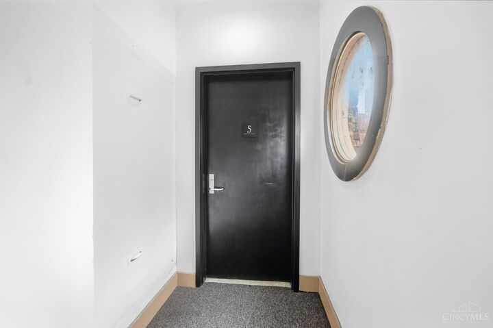 Property Photo:  1126 Walnut Street  OH 45202 