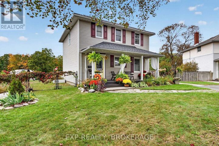 Property Photo:  8 Ortona Crescent  ON K0K 2T0 