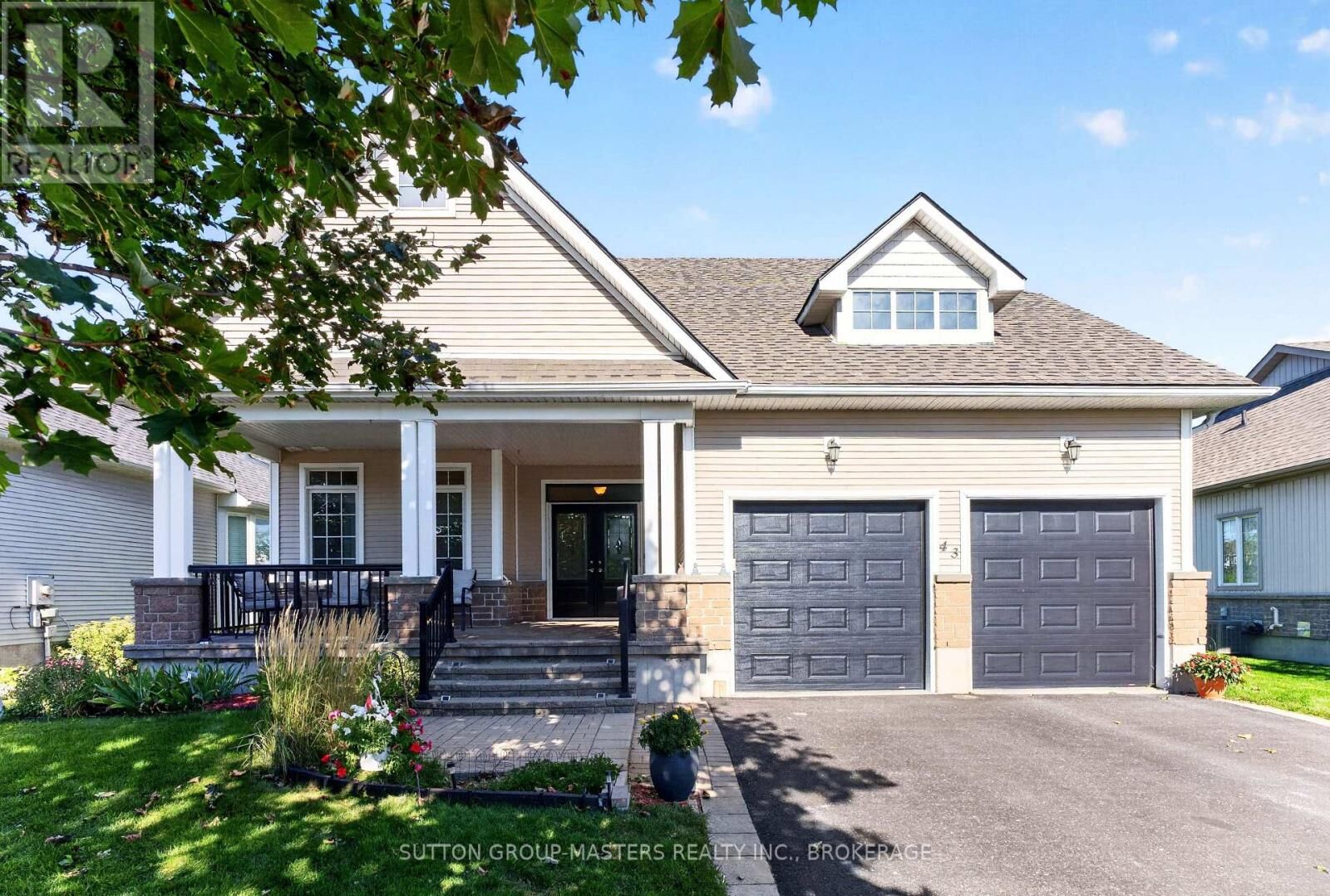 Property Photo:  43 Country Club Drive  ON K0H 1G0 