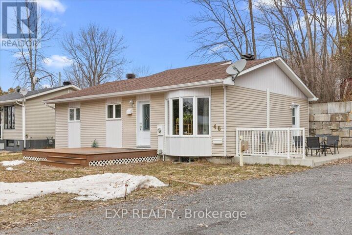 Property Photo:  46 Dufour Street  ON K0B 1K0 