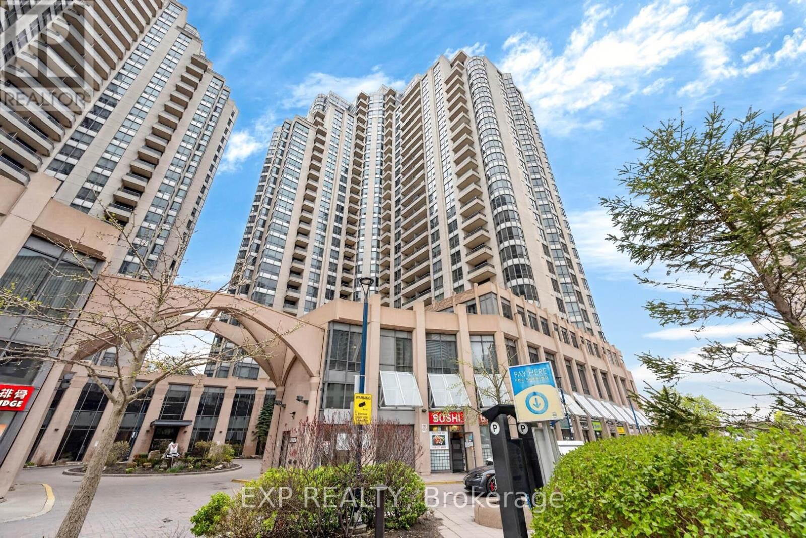 Property Photo:  5 Northtown Way 1109  ON M2N 7A1 