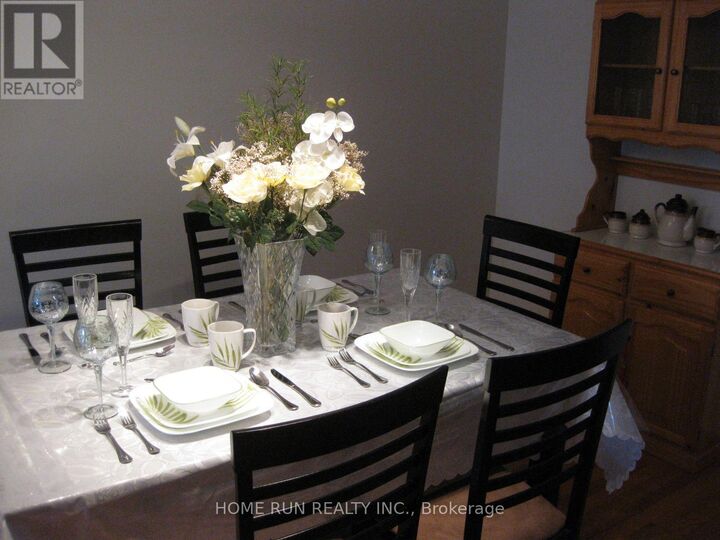 Property Photo:  1645 Jobin Crescent  ON K1J 1C4 