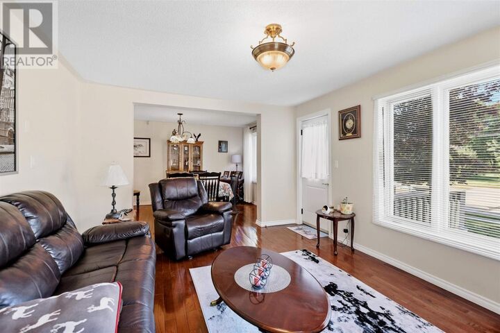 Property Photo:  435 Chambers Ave  ON P6A 4W4 