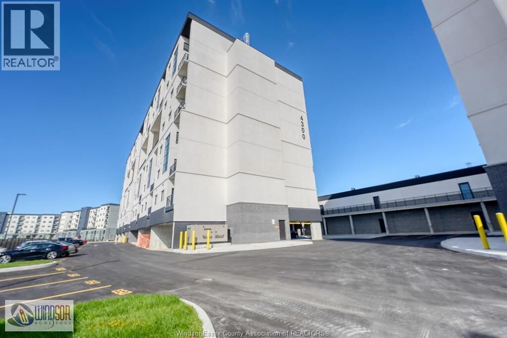 Property Photo: 4300 Laurier Parkway 281 ON N9H 0P8