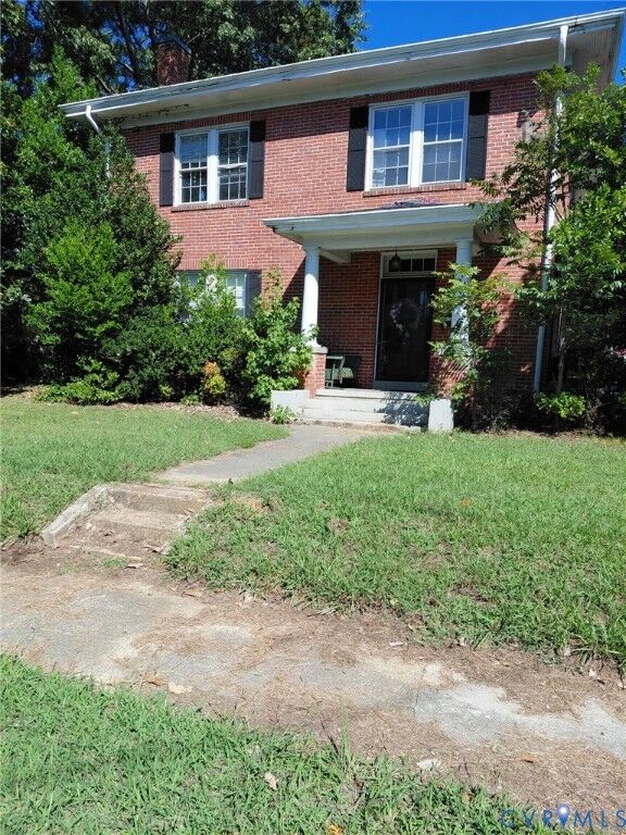 Property Photo: 402 Battery Avenue VA 23847