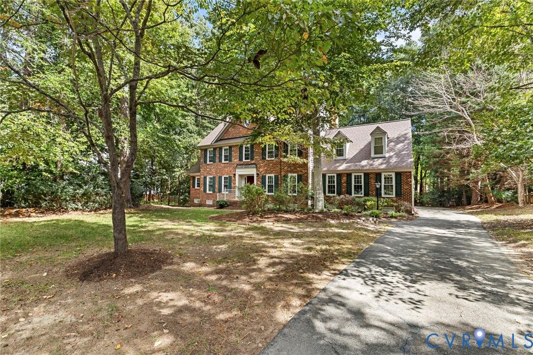 Property Photo:  5800 Maple Brook Drive  VA 23112 