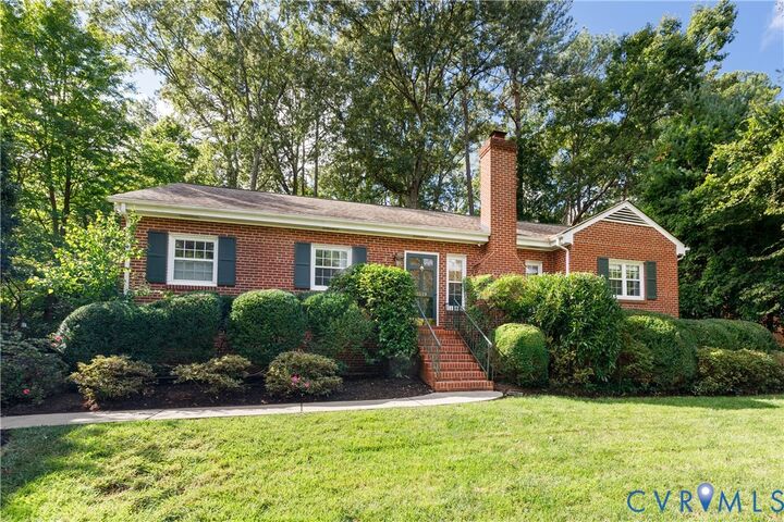 Property Photo:  8519 Waxford Road  VA 23235 
