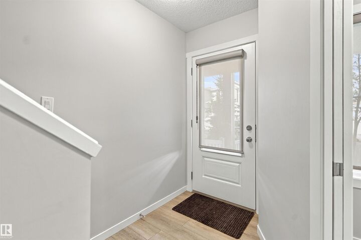 Property Photo:  19611 28 Avenue NW  AB T6M 0X2 