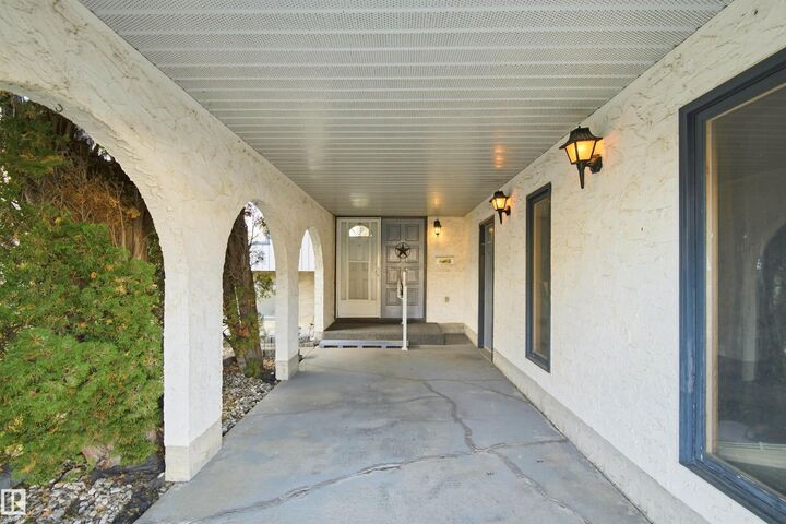 Property Photo:  3143 78 St NW  AB T6K 3P1 