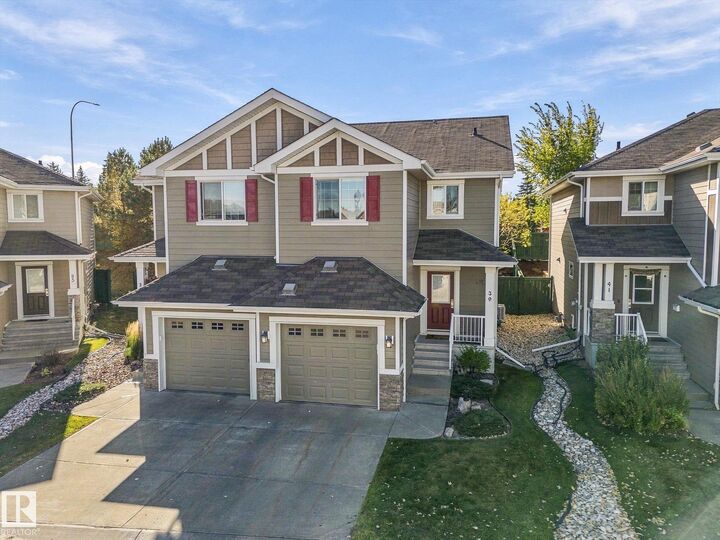 Property Photo:  219 Charlotte Way 39  AB T8H 0T3 