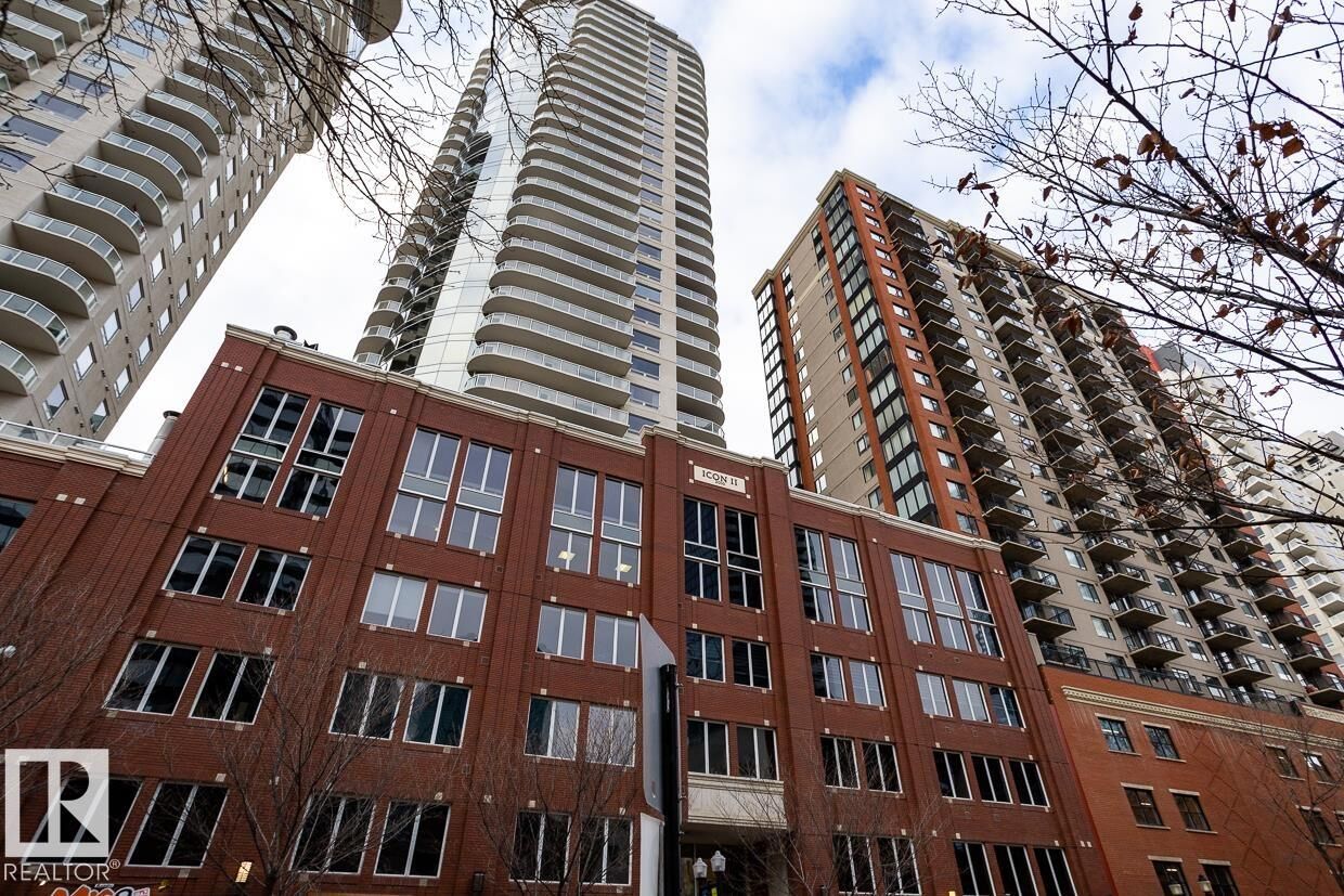 Property Photo:  10152 104 Street NW 2704  AB T5J 0B6 