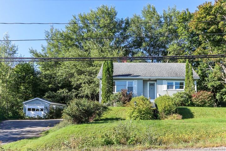 Property Photo:  1024 Lorneville Road  NB E2M 7G5 