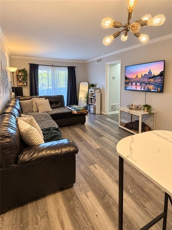 Property Photo: 395 Pharr Road NE 103 GA 30305