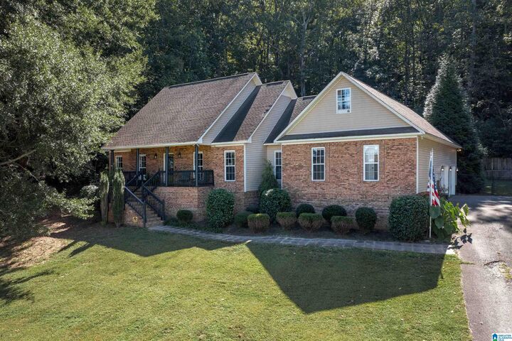 Property Photo:  6153 Burton Acres  AL 35952 