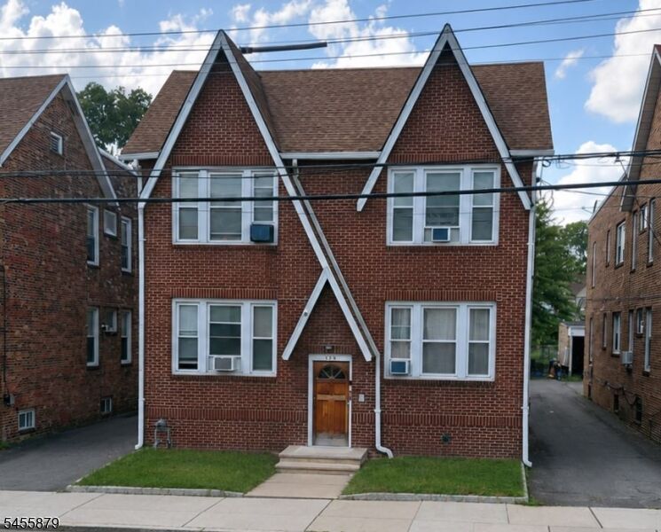 Property Photo:  435 Kerrigan Blvd  NJ 07106 