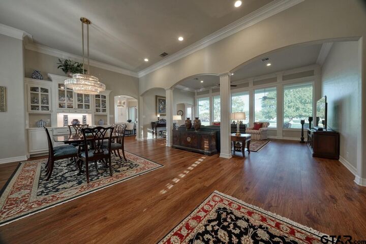 Property Photo: 225 Bayhills Dr TX 75771